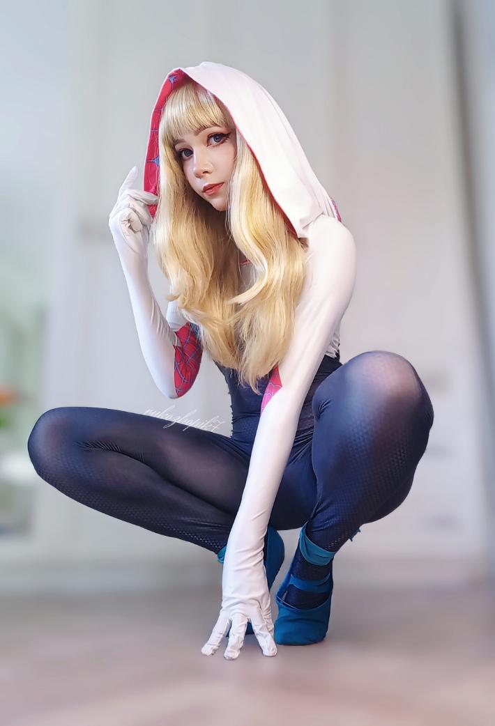 Stacy cosplay. Гвен Стейси косплей. Гвен Стейси. Гвен Стейси косплей +18. Gwen Stacy Cosplay Knee.